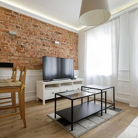 Central Wroclaw Apartment - City Center - Bright And Cozy - U11 Екстер'єр фото