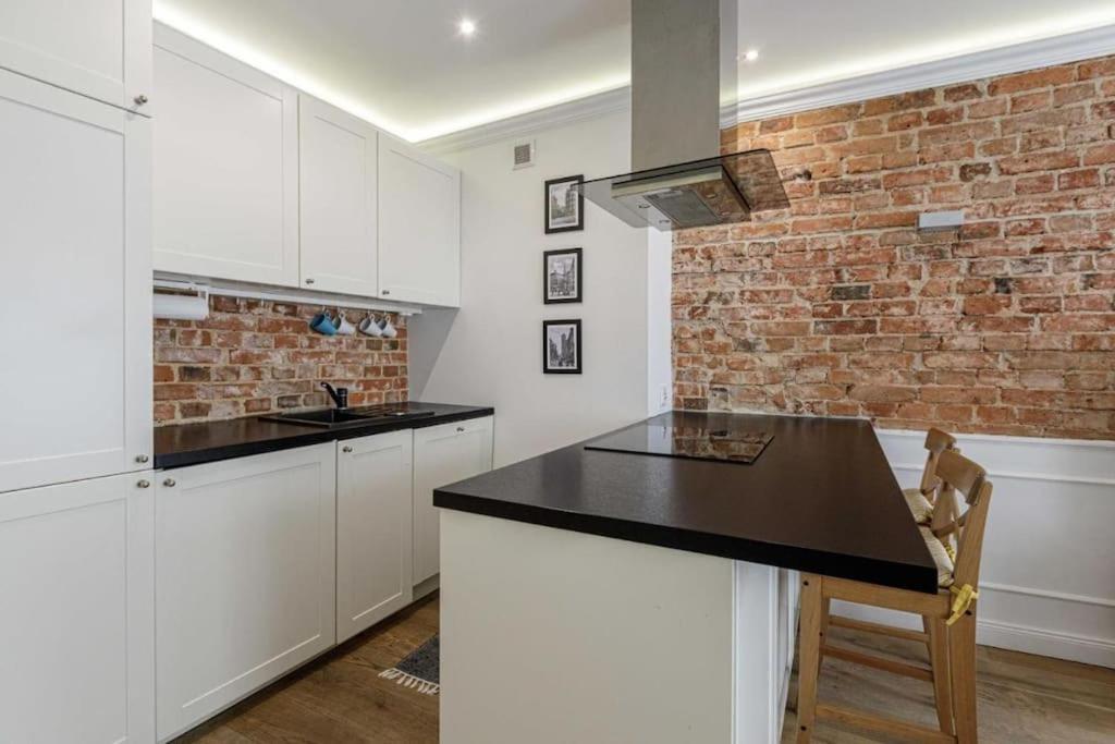 Central Wroclaw Apartment - City Center - Bright And Cozy - U11 Екстер'єр фото