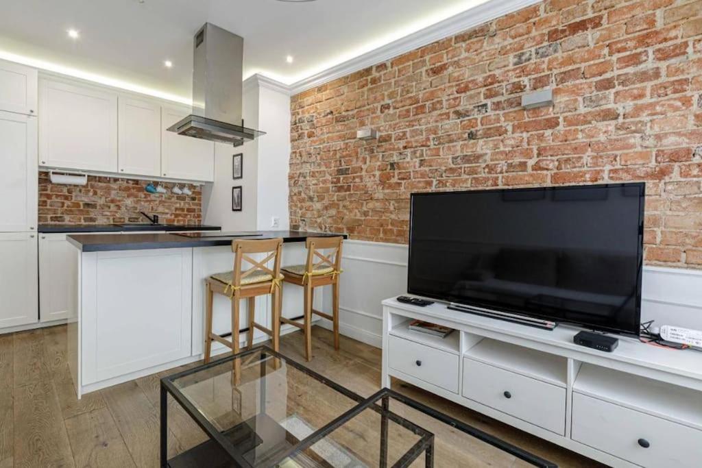 Central Wroclaw Apartment - City Center - Bright And Cozy - U11 Екстер'єр фото