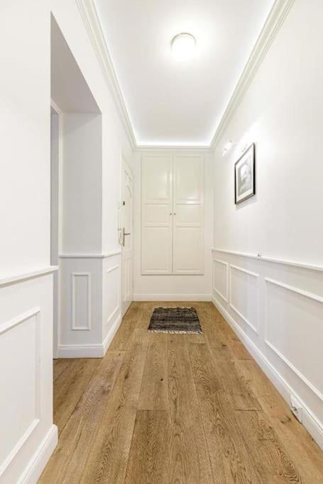 Central Wroclaw Apartment - City Center - Bright And Cozy - U11 Екстер'єр фото