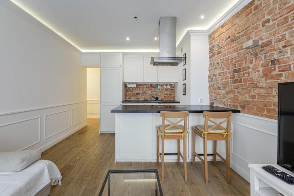 Central Wroclaw Apartment - City Center - Bright And Cozy - U11 Екстер'єр фото